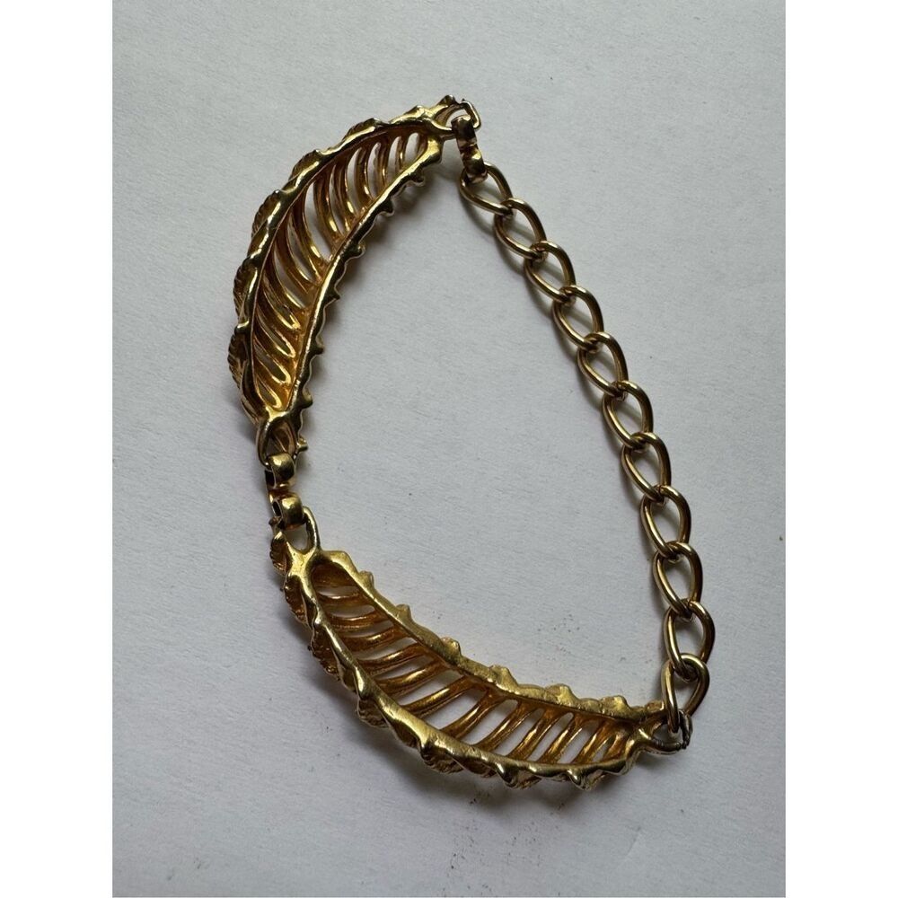 Vintage Womens Gold Tone Twist Detailed Slip On Chain Bracelet Dainty Minimalist - Picture 4 of 5
